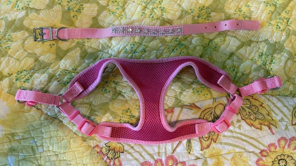 Unbranded Comfort Soft Mesh Adjustable Dog Harness XS Pink & rhinestone collar